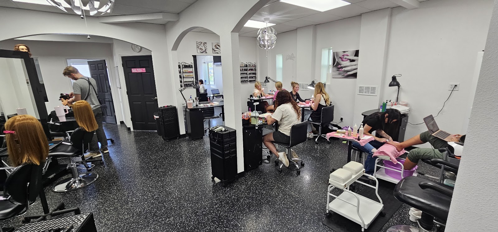 Designing Beauty Academy nail photo 8